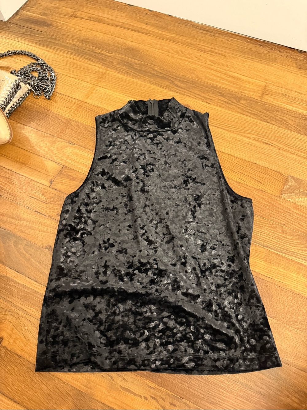 525 America Black Crushed Velvet Sleeveless Mock Neck Camisole